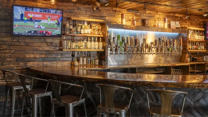 Brews Brothers (Burbank)