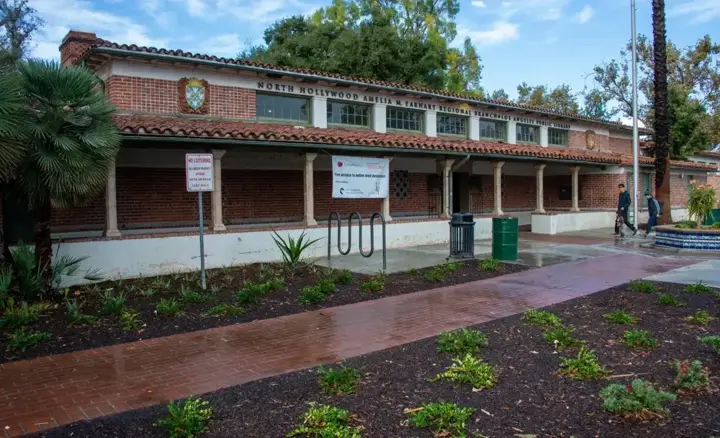 North Hollywood Regional Library