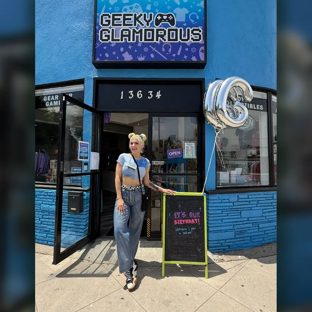 Valley Spotlight: Mandie Roman, GeekyGlamorous
